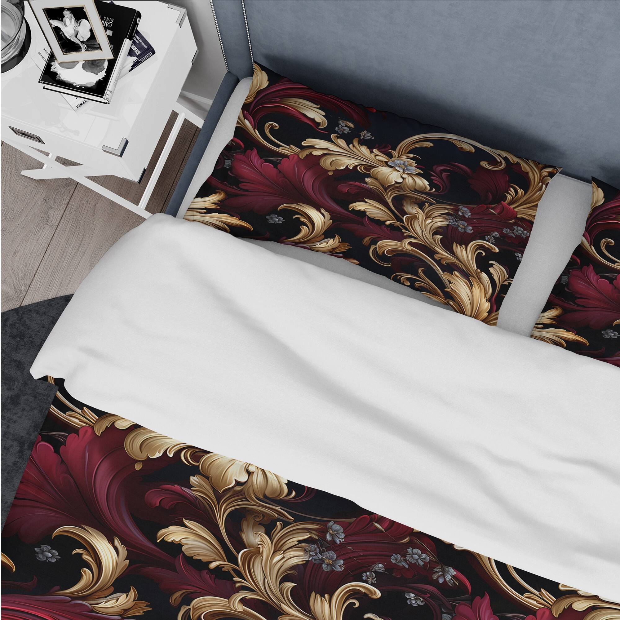 Designart "Opulent Royal Scrolls Victorian Pattern" Red Damask Bed Cover Set With 2 Shams Bed